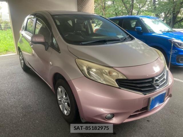 Nissan NOTE 2014-01 8881341-1