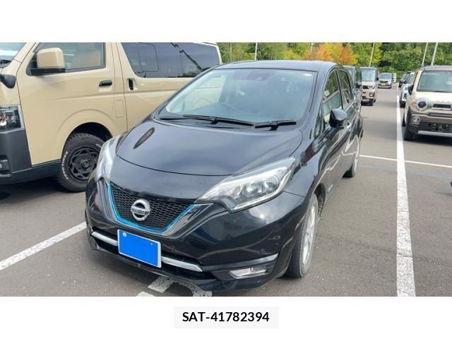 Nissan NOTE 2018-02 8881314-0