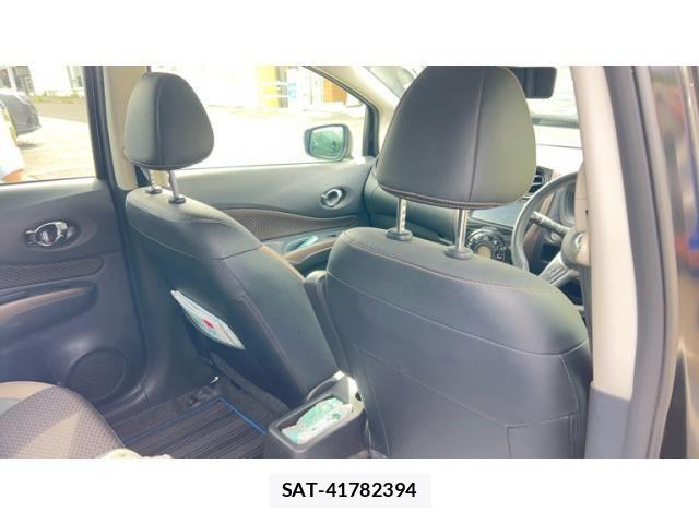 Nissan NOTE 2018-02 8881314-13