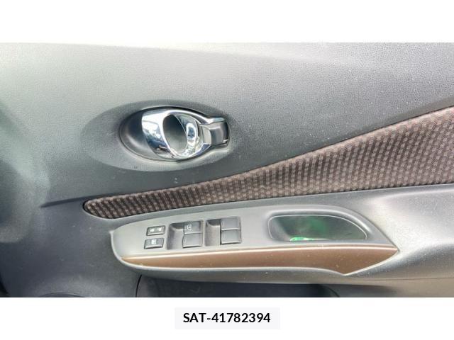 Nissan NOTE 2018-02 8881314-4
