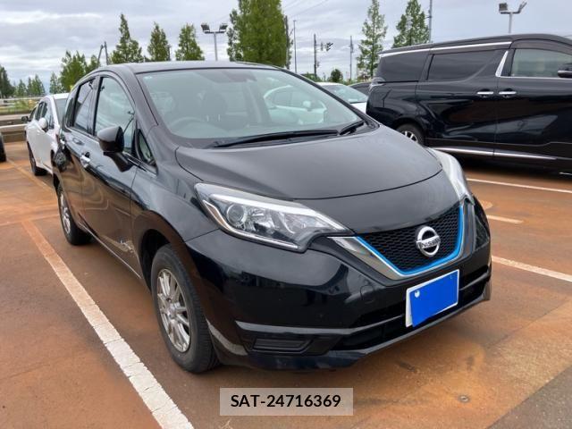 Nissan NOTE 2017-04 8881320-0