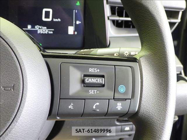 Nissan NOTE 2025-11 8881278-10