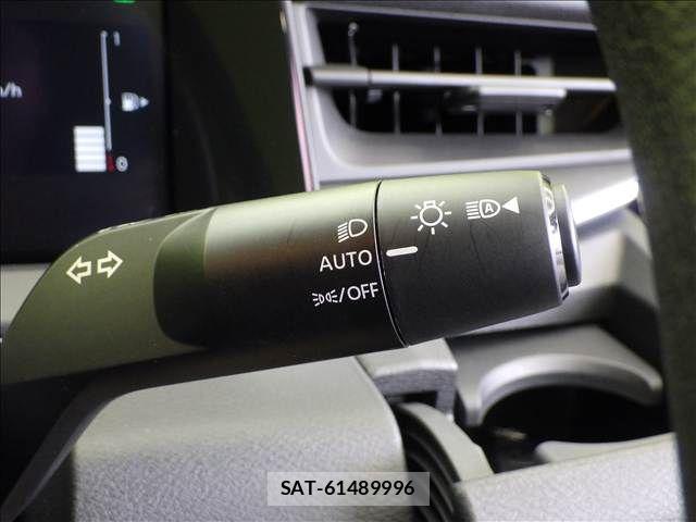 Nissan NOTE 2025-11 8881278-29
