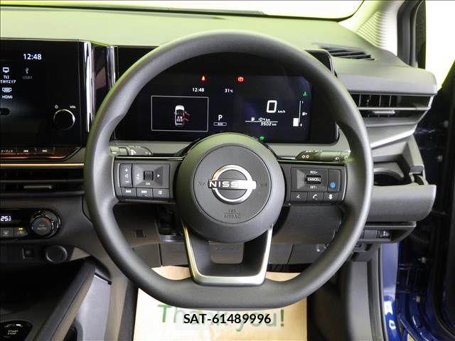 Nissan NOTE 2025-11 8881278-8