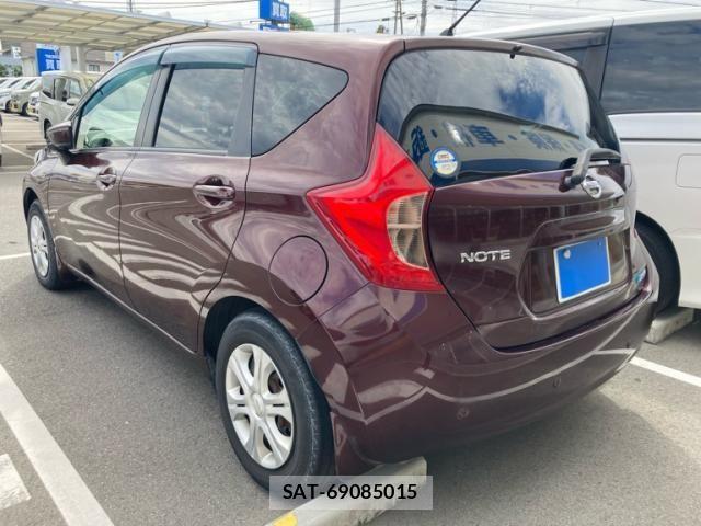 Nissan NOTE 2016-02 8881337-3