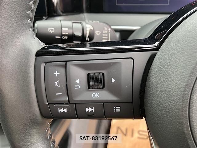 Nissan NOTE 2022-08 8881283-29