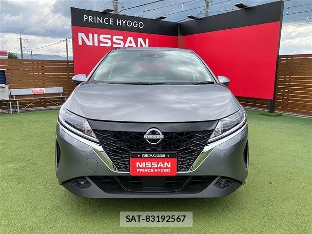 Nissan NOTE 2022-08 8881283-5