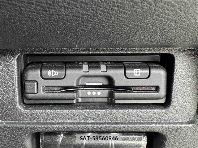 Nissan NOTE 2021-09 8881286-22