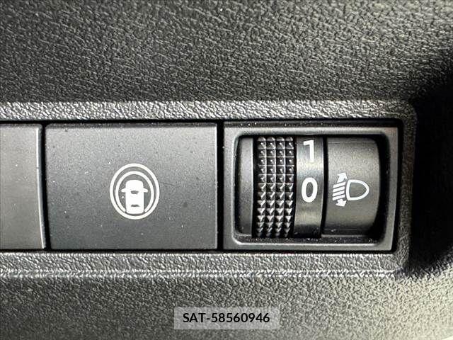 Nissan NOTE 2021-09 8881286-29