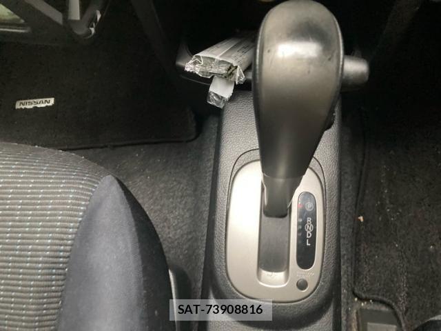 Nissan NOTE 2010-04 8881331-12
