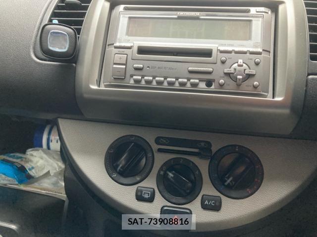 Nissan NOTE 2010-04 8881331-13