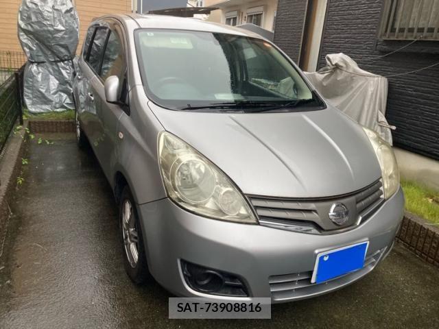 Nissan NOTE 2010-04 8881331-1