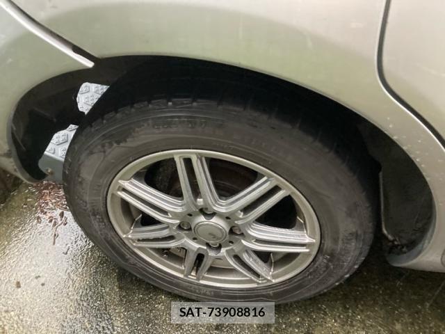 Nissan NOTE 2010-04 8881331-4