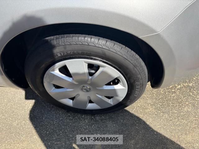 Nissan NOTE 2010-01 8884107-7