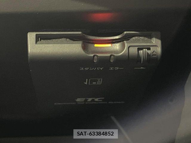 Nissan NOTE 2017-11 8884096-4