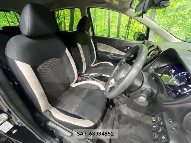 Nissan NOTE 2017-11 8884096-8