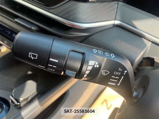 Nissan NOTE 2021-09 8884088-28