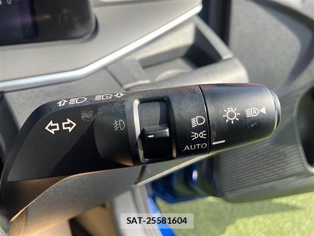Nissan NOTE 2021-09 8884088-29