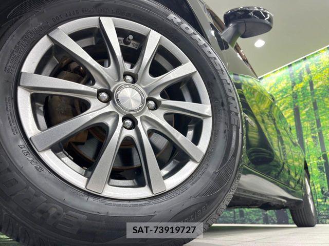 Nissan NOTE 2016-11 8884097-11