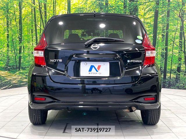 Nissan NOTE 2016-11 8884097-13