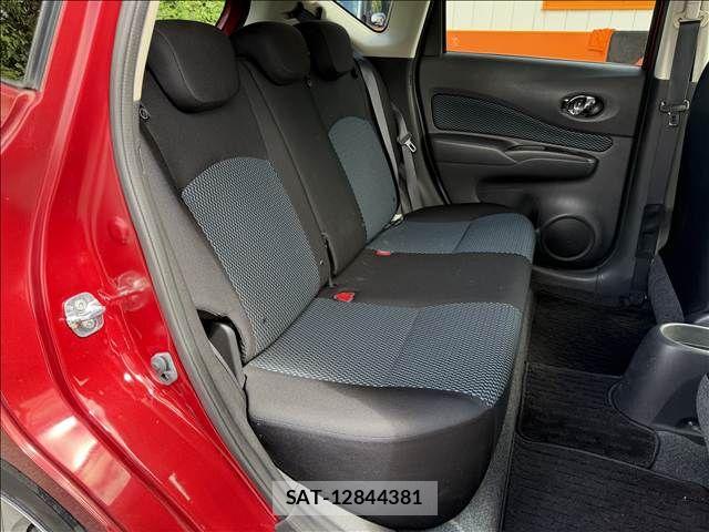Nissan NOTE 2015-09 8884102-25