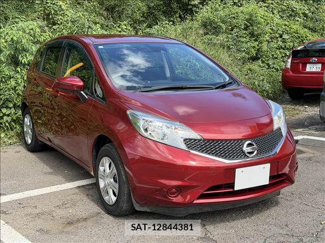 Nissan NOTE 2015-09 8884102-4