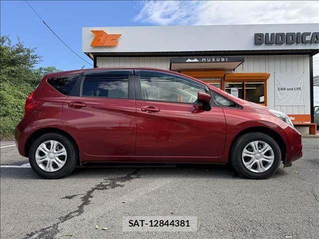Nissan NOTE 2015-09 8884102-6