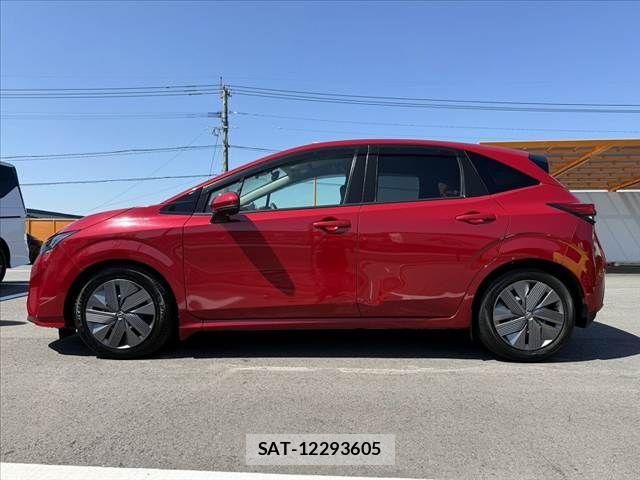 Nissan NOTE 2022-03 8884089-10