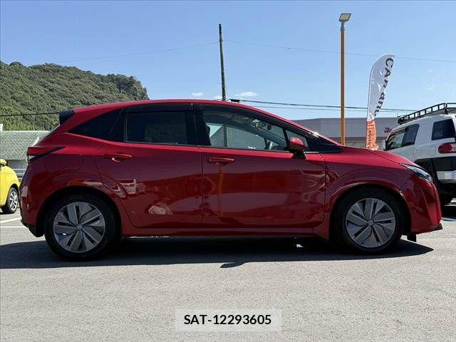 Nissan NOTE 2022-03 8884089-11