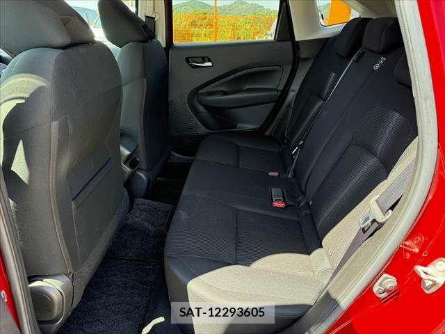 Nissan NOTE 2022-03 8884089-18