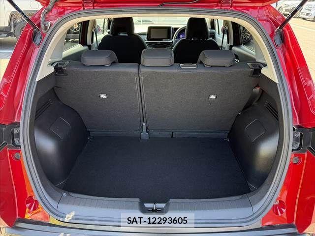 Nissan NOTE 2022-03 8884089-19