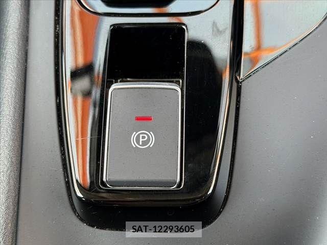 Nissan NOTE 2022-03 8884089-26