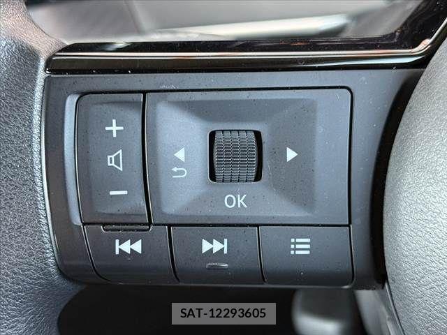 Nissan NOTE 2022-03 8884089-27