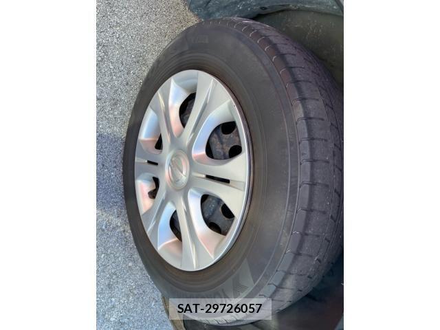 Nissan NOTE 2015-09 8884105-9