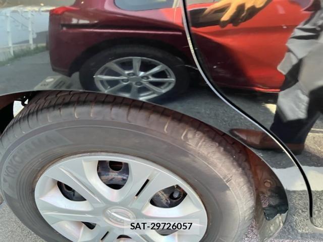 Nissan NOTE 2015-09 8884105-10