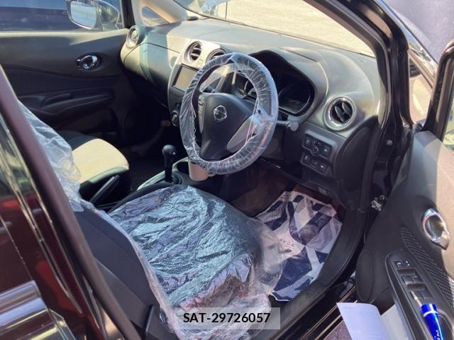 Nissan NOTE 2015-09 8884105-15