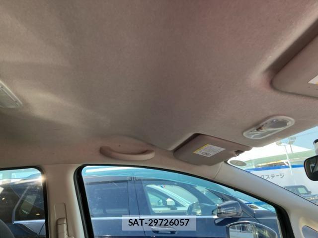 Nissan NOTE 2015-09 8884105-16