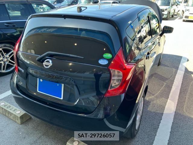 Nissan NOTE 2015-09 8884105-3