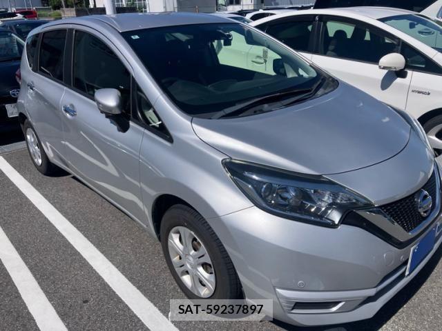 Nissan NOTE 2017-05 8884103-2