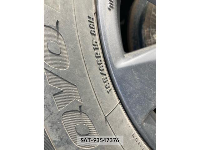 Nissan NOTE 2014-01 8884108-22