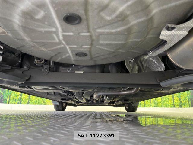 Nissan NOTE 2018-03 8884092-19