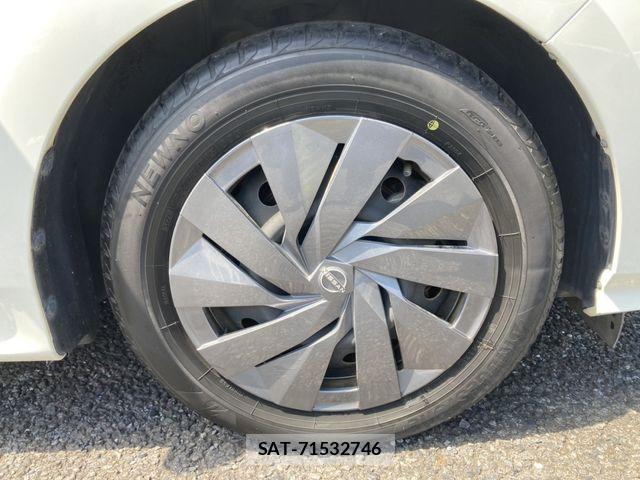 Nissan NOTE 2021-07 8884095-12