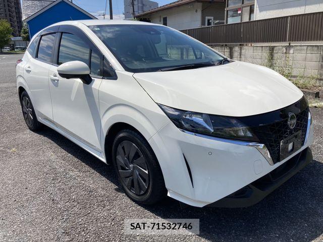 Nissan NOTE 2021-07 8884095-4