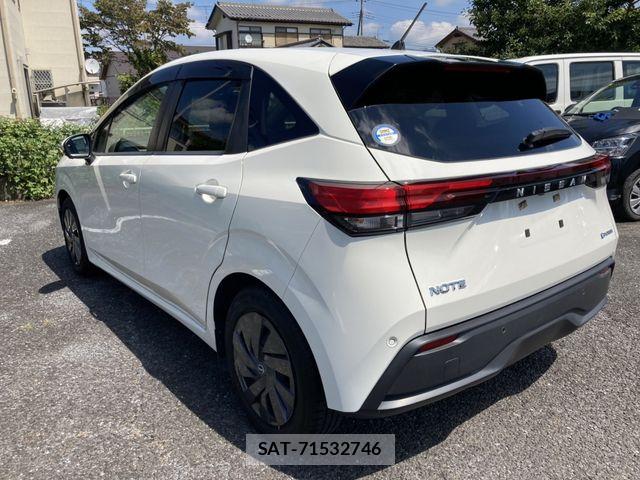 Nissan NOTE 2021-07 8884095-5