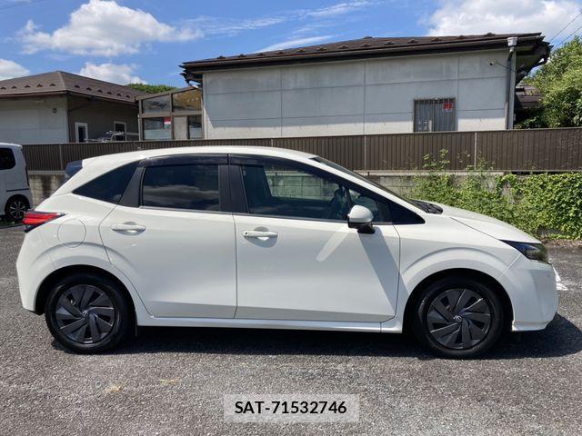 Nissan NOTE 2021-07 8884095-8