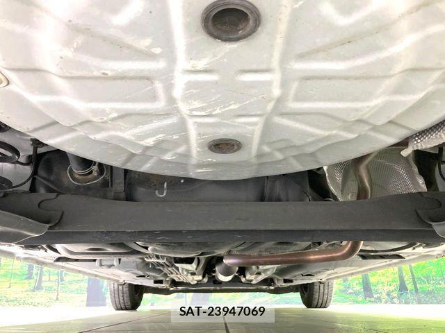 Nissan NOTE 2019-08 8884094-18