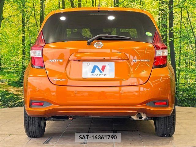 Nissan NOTE 2017-09 8884093-14