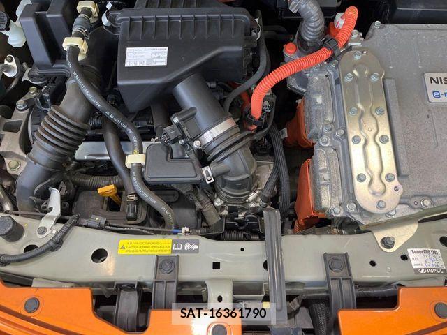 Nissan NOTE 2017-09 8884093-17