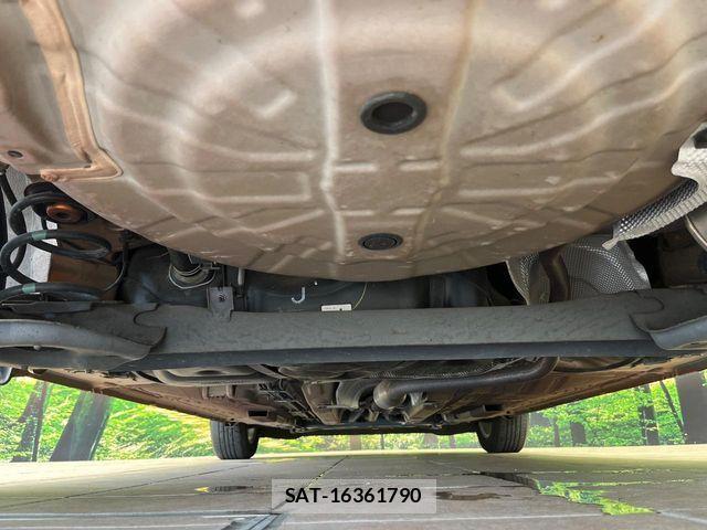 Nissan NOTE 2017-09 8884093-18