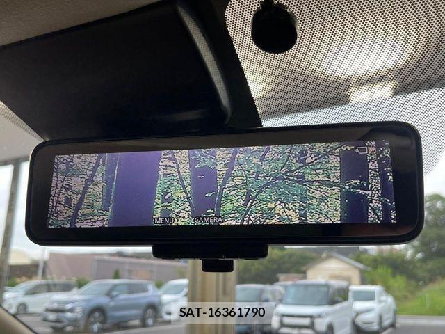Nissan NOTE 2017-09 8884093-4